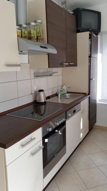 Apartment Sajkovic Ugljan Exterior foto