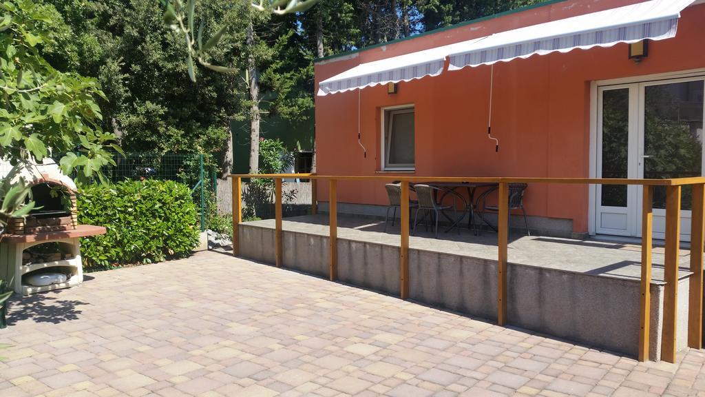Apartment Sajkovic Ugljan Exterior foto